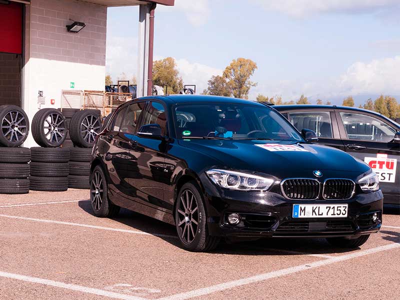 GTÜ Testfahrzeug - Sommerreifentest 2016